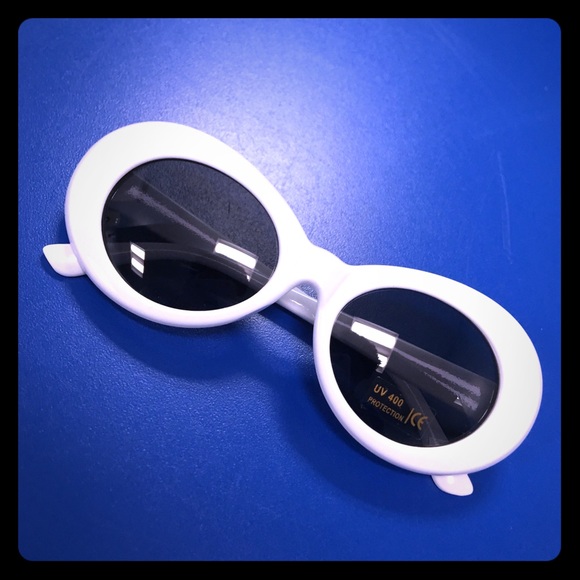 Other - Clout Goggles White